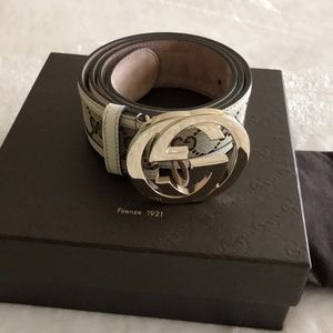 100% authentic Gucci belt